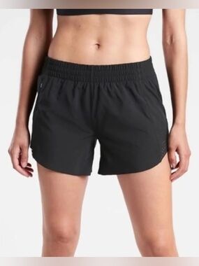 Athleta Black Women's Athletic Shorts with Elastic Waist Hustle 3” shorts